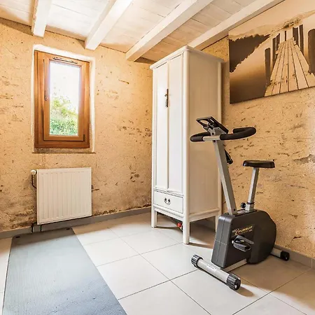 4 Bedroom Gorgeous In *