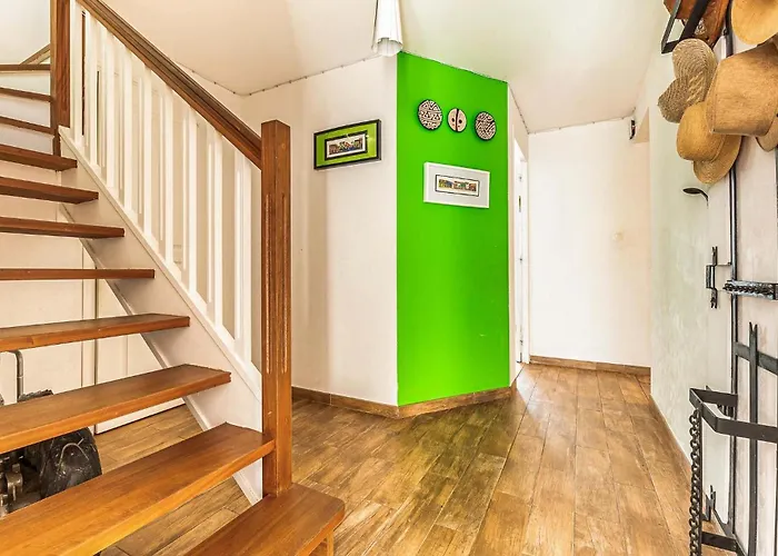 4 Bedroom Gorgeous In * Bouguenais